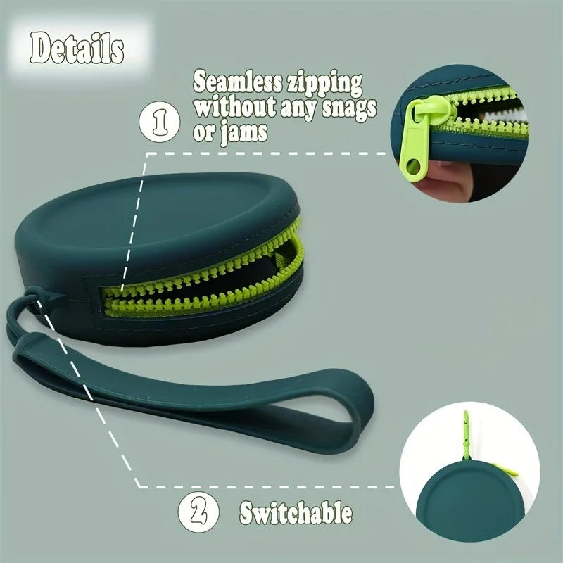 Waterproof Silicone Dog Treat Pouch – Training Snack Bag for Outdoor Use