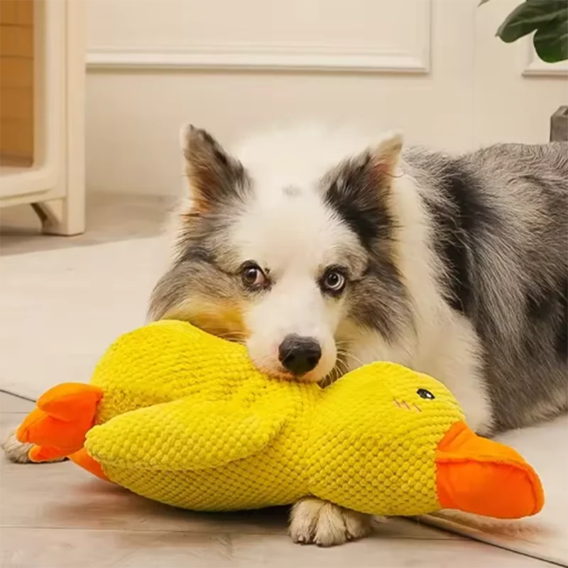 Durable Squeaky Duck Plush Toy for Dogs – Calming & Chew-Friendly
