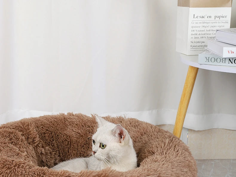 Plush Round Pet Bed – Warm, Washable Nest for Cats & Small Dogs