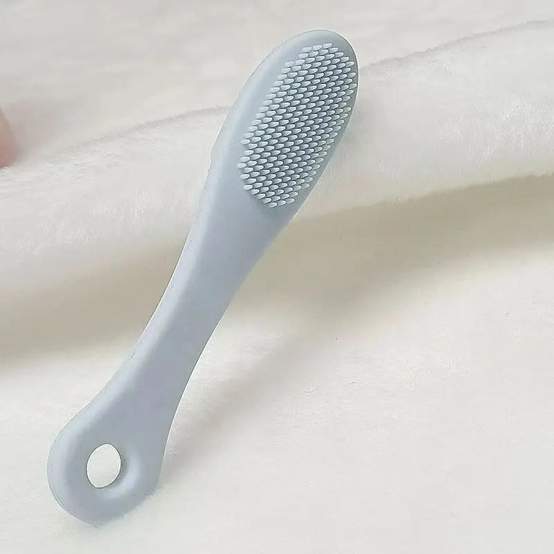 Soft Pet Finger Toothbrush – Eye & Tear Stain Cleaning Brush for Dogs & Cats