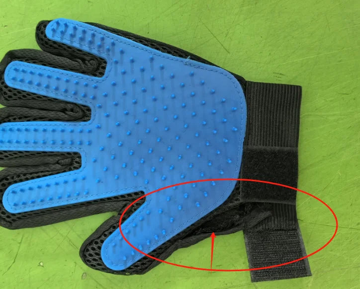 Pet Grooming Glove for Cats & Dogs – Hair Remover & Massager