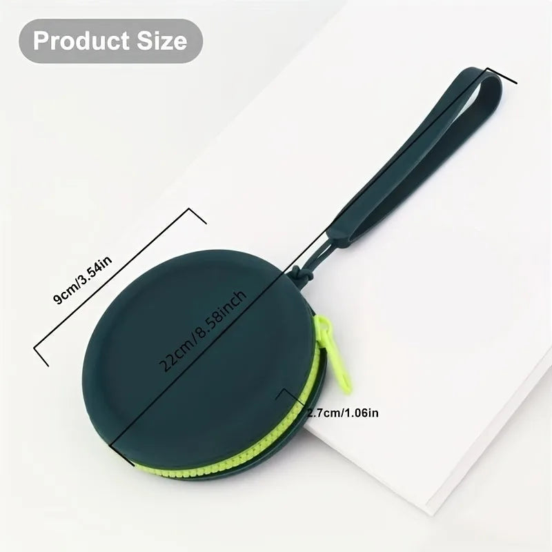 Waterproof Silicone Dog Treat Pouch – Training Snack Bag for Outdoor Use