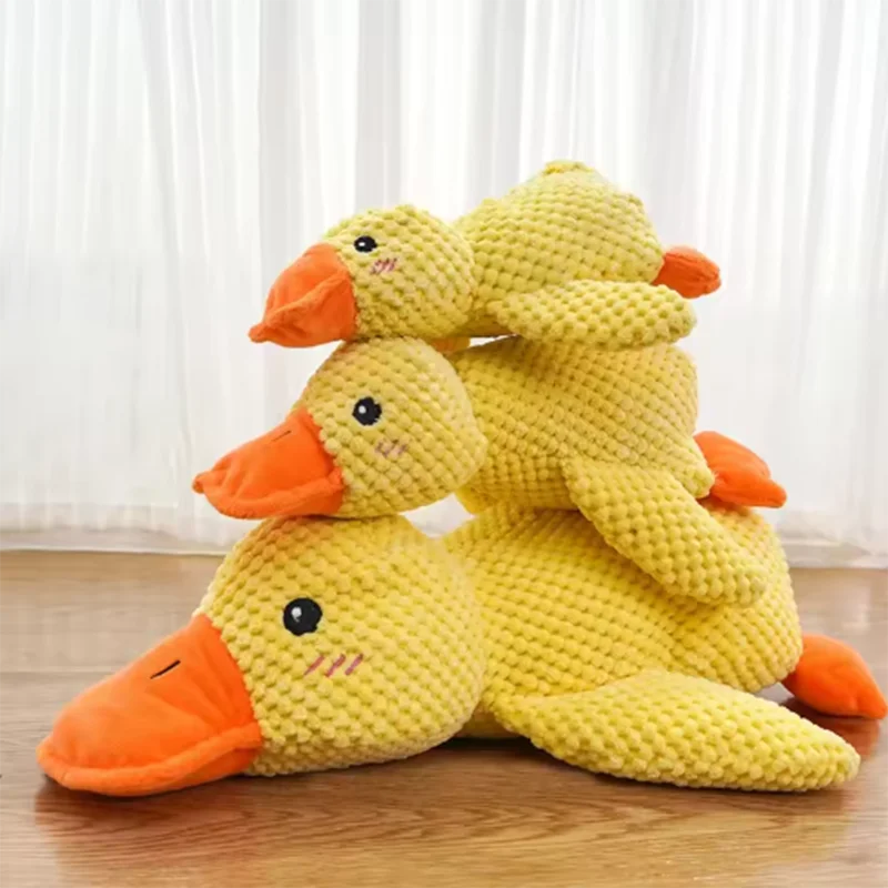 Durable Squeaky Duck Plush Toy for Dogs – Calming & Chew-Friendly